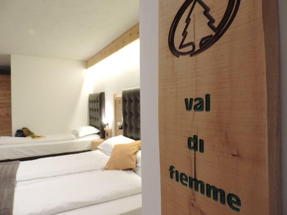 Hotel Scoiattolo Tesero Eksteriør bilde